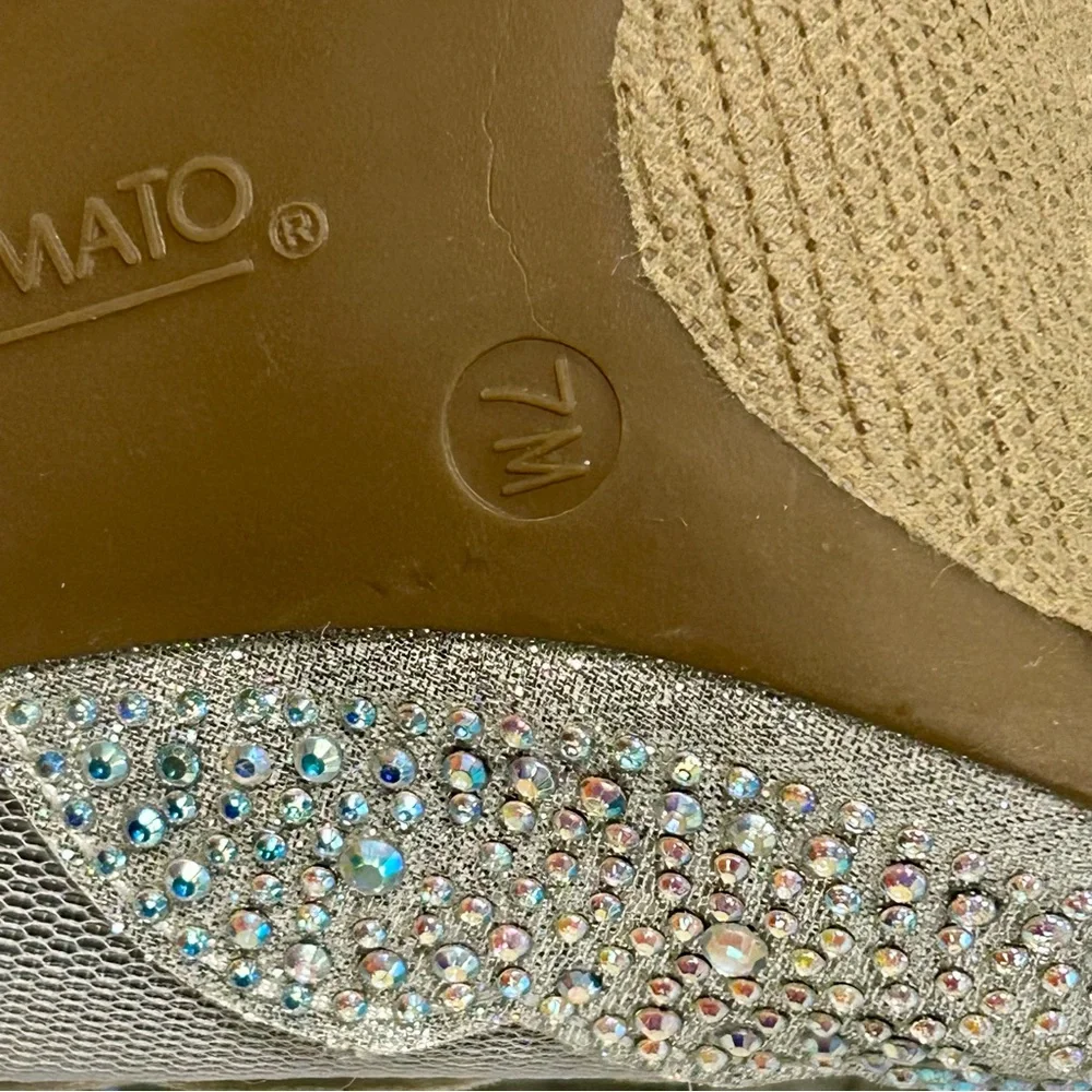Hot Tomato Sz 7 Silver Glitter High Heels EUC - Picture 11 of 12